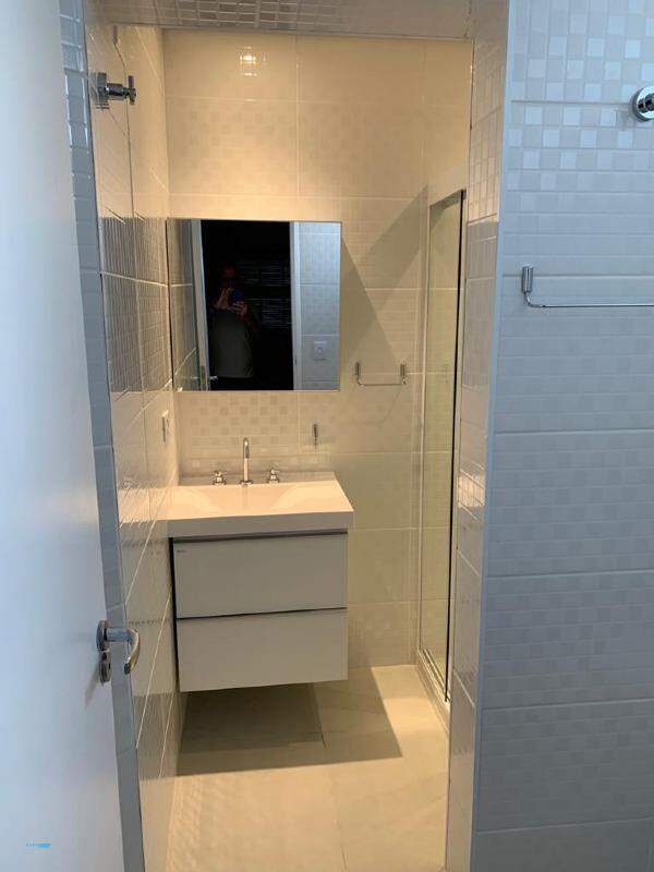 Apartamento para alugar com 3 quartos, 155m² - Foto 16