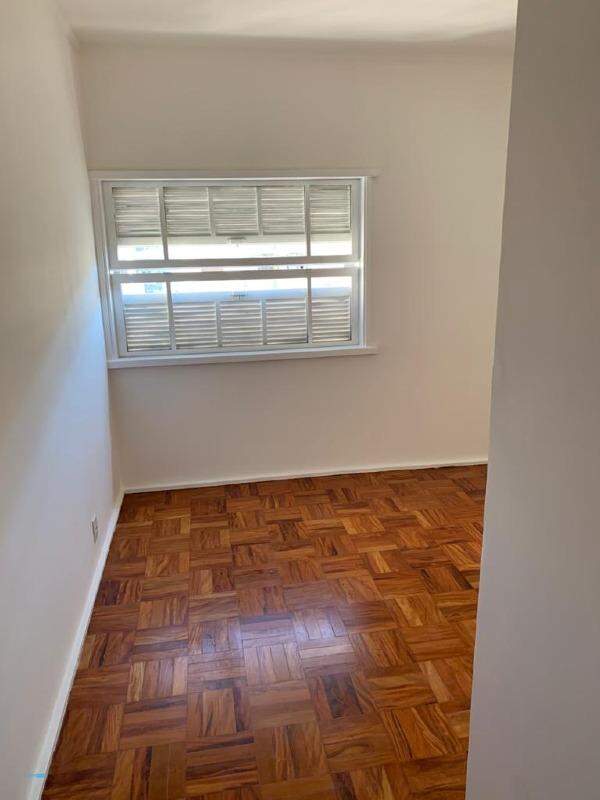 Apartamento para alugar com 3 quartos, 155m² - Foto 14