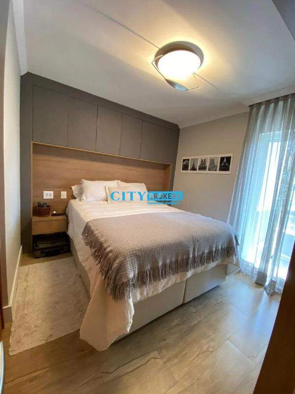 Apartamento à venda com 4 quartos, 169m² - Foto 16