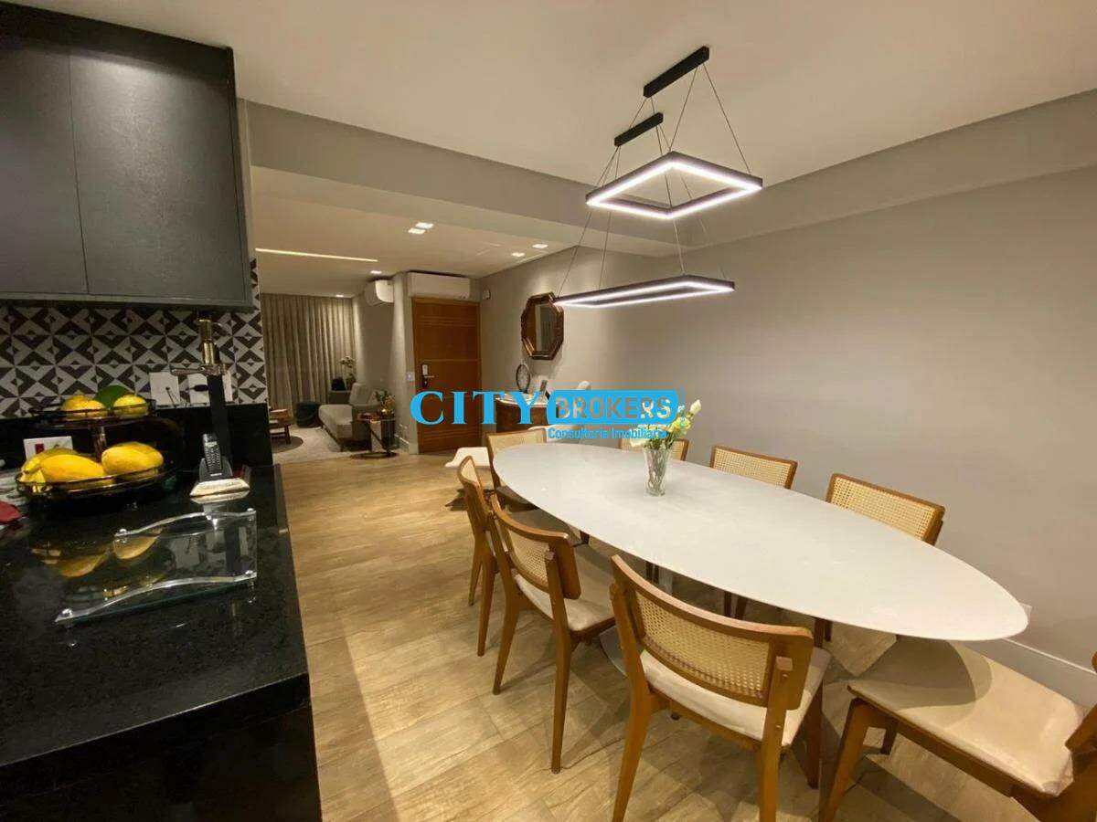 Apartamento à venda com 4 quartos, 169m² - Foto 6