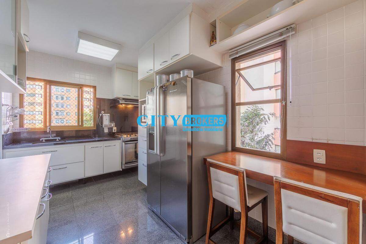 Apartamento à venda com 2 quartos, 110m² - Foto 15