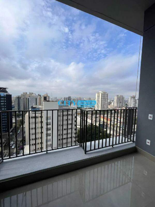 Apartamento à venda com 1 quarto, 27m² - Foto 1