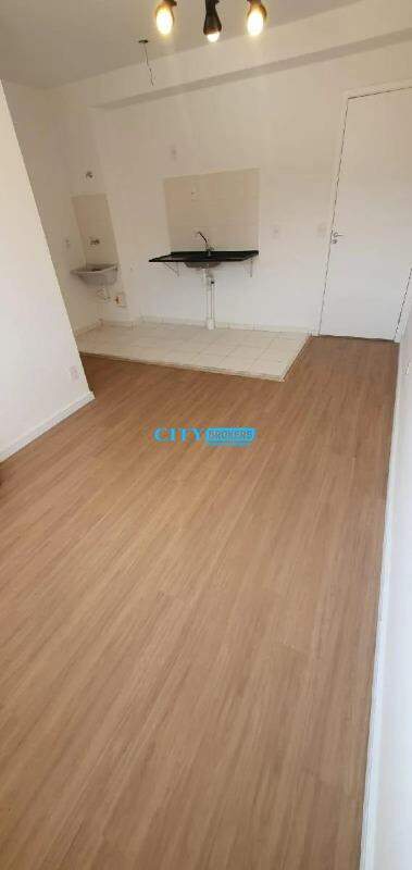 Apartamento à venda com 2 quartos, 39m² - Foto 7