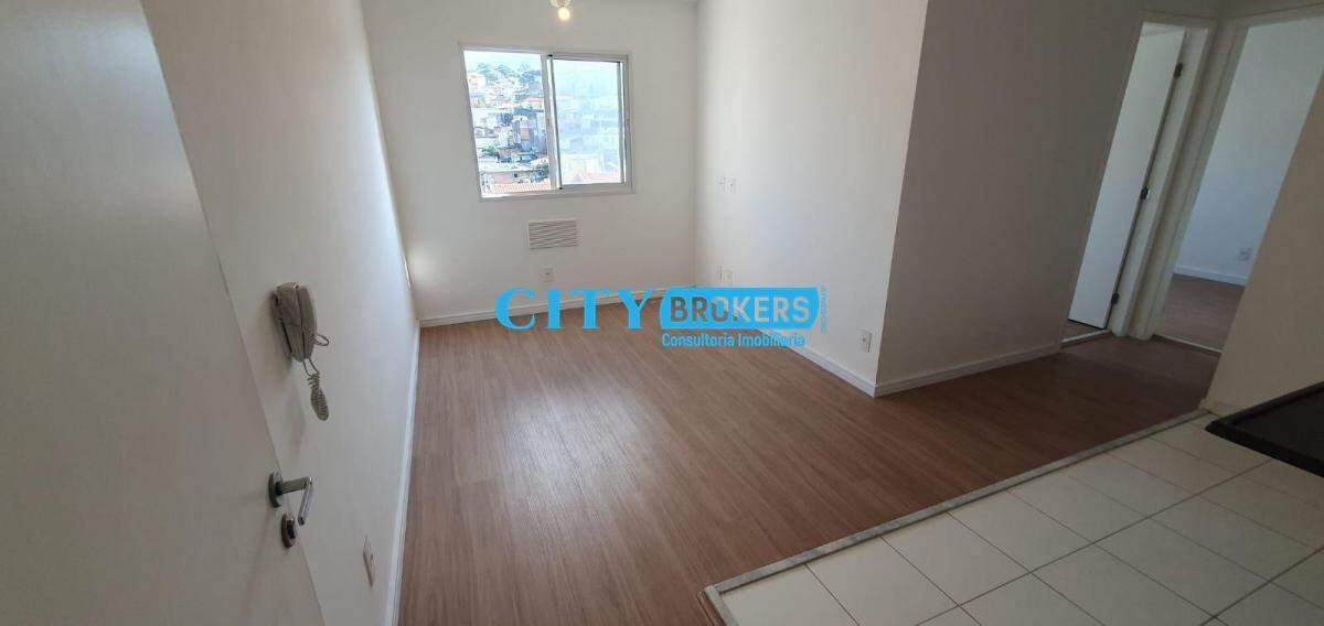 Apartamento à venda com 2 quartos, 39m² - Foto 10