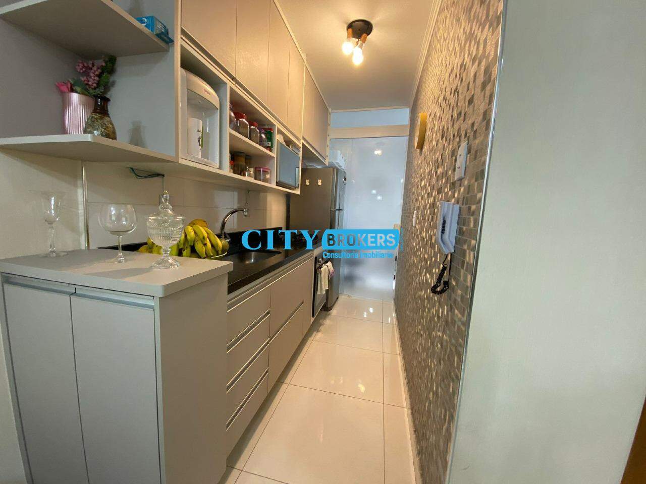 Apartamento à venda com 2 quartos, 46m² - Foto 15