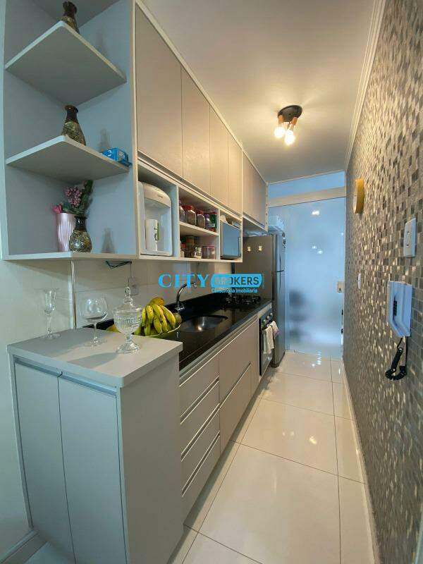 Apartamento à venda com 2 quartos, 46m² - Foto 13