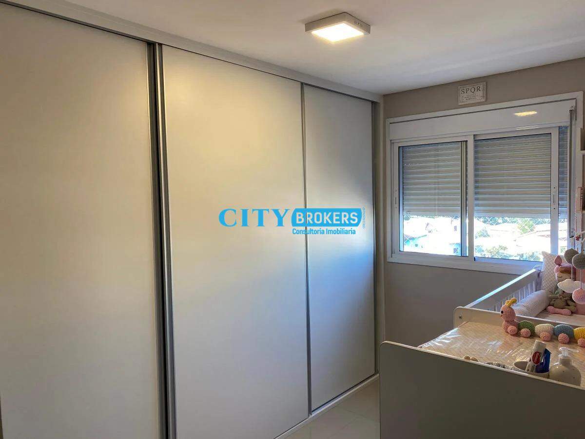 Apartamento à venda com 2 quartos, 62m² - Foto 14