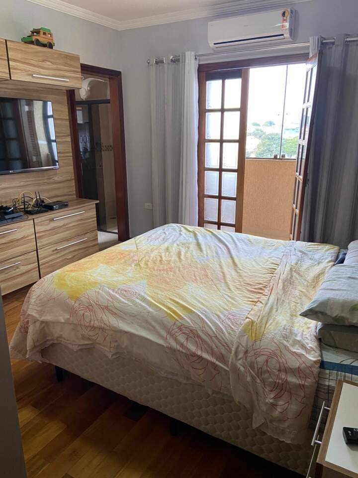 Sobrado à venda com 3 quartos, 215m² - Foto 22