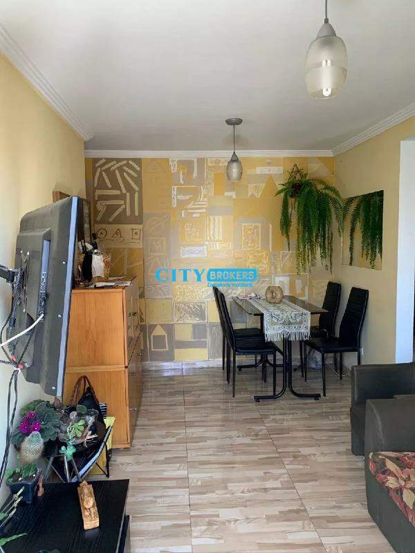 Apartamento à venda com 2 quartos, 55m² - Foto 2