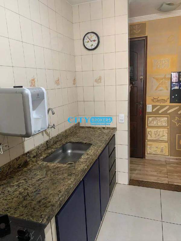 Apartamento à venda com 2 quartos, 55m² - Foto 9