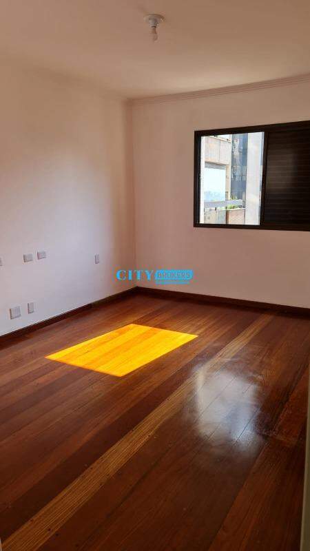 Apartamento à venda com 4 quartos, 343m² - Foto 23