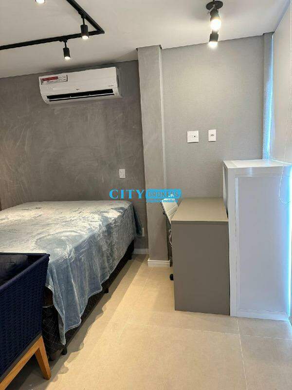 Apartamento à venda com 1 quarto, 26m² - Foto 7