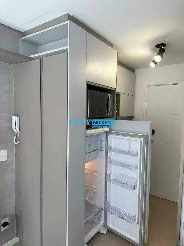 Apartamento à venda com 1 quarto, 26m² - Foto 11