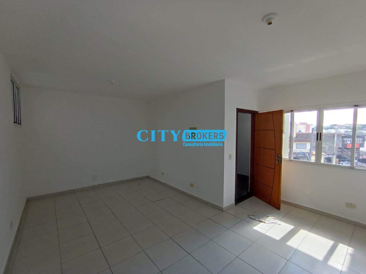 Conjunto Comercial-Sala para alugar com 2 quartos, 65m² - Foto 1