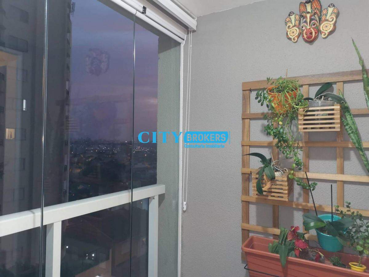 Apartamento à venda com 2 quartos, 65m² - Foto 2