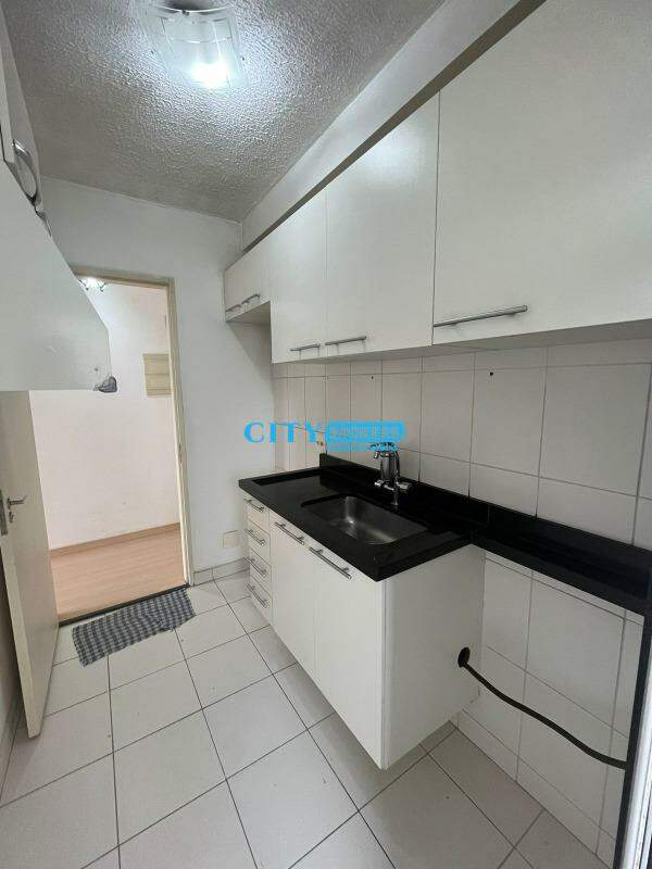 Apartamento à venda com 2 quartos, 44m² - Foto 6