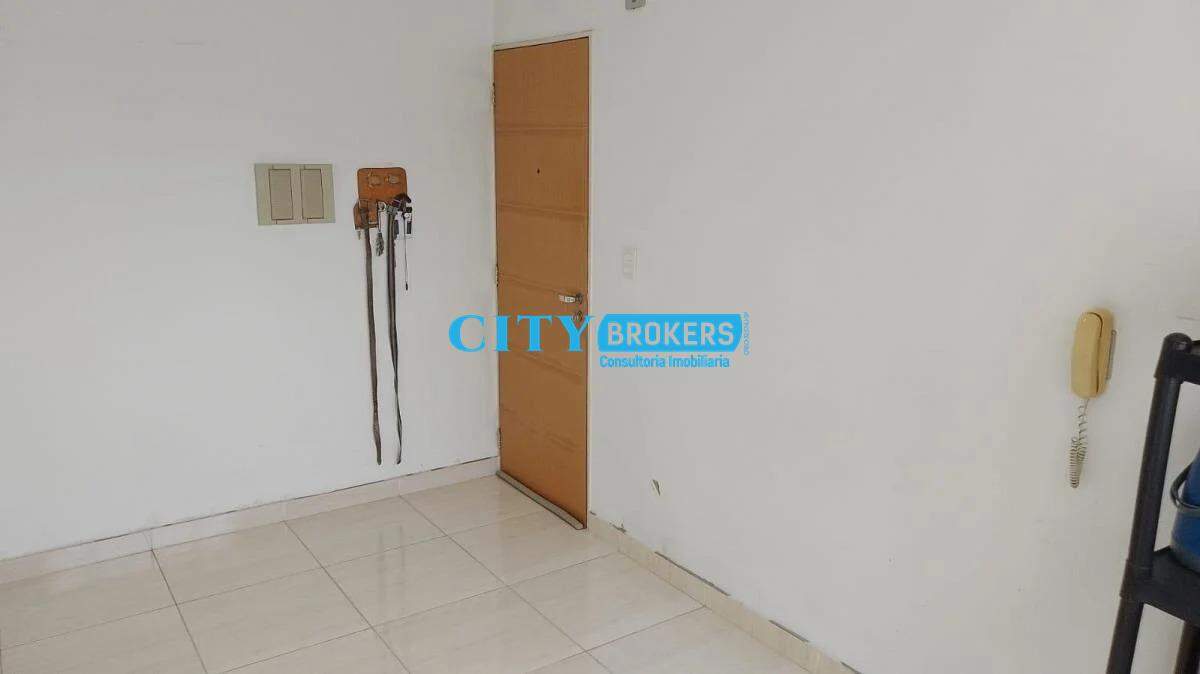 Apartamento à venda com 2 quartos, 48m² - Foto 2