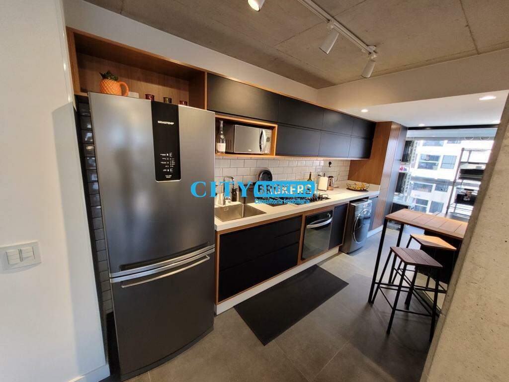 Apartamento à venda com 2 quartos, 70m² - Foto 14