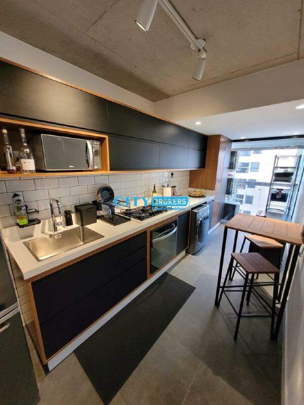 Apartamento à venda com 2 quartos, 70m² - Foto 19