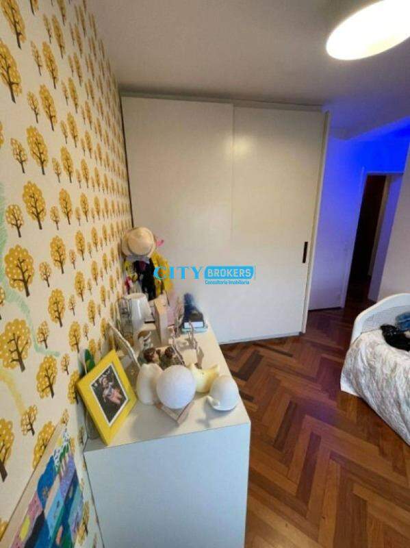 Apartamento à venda com 4 quartos, 227m² - Foto 6