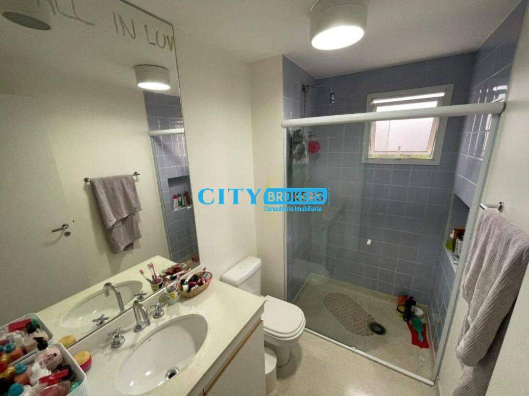 Apartamento à venda com 4 quartos, 227m² - Foto 10