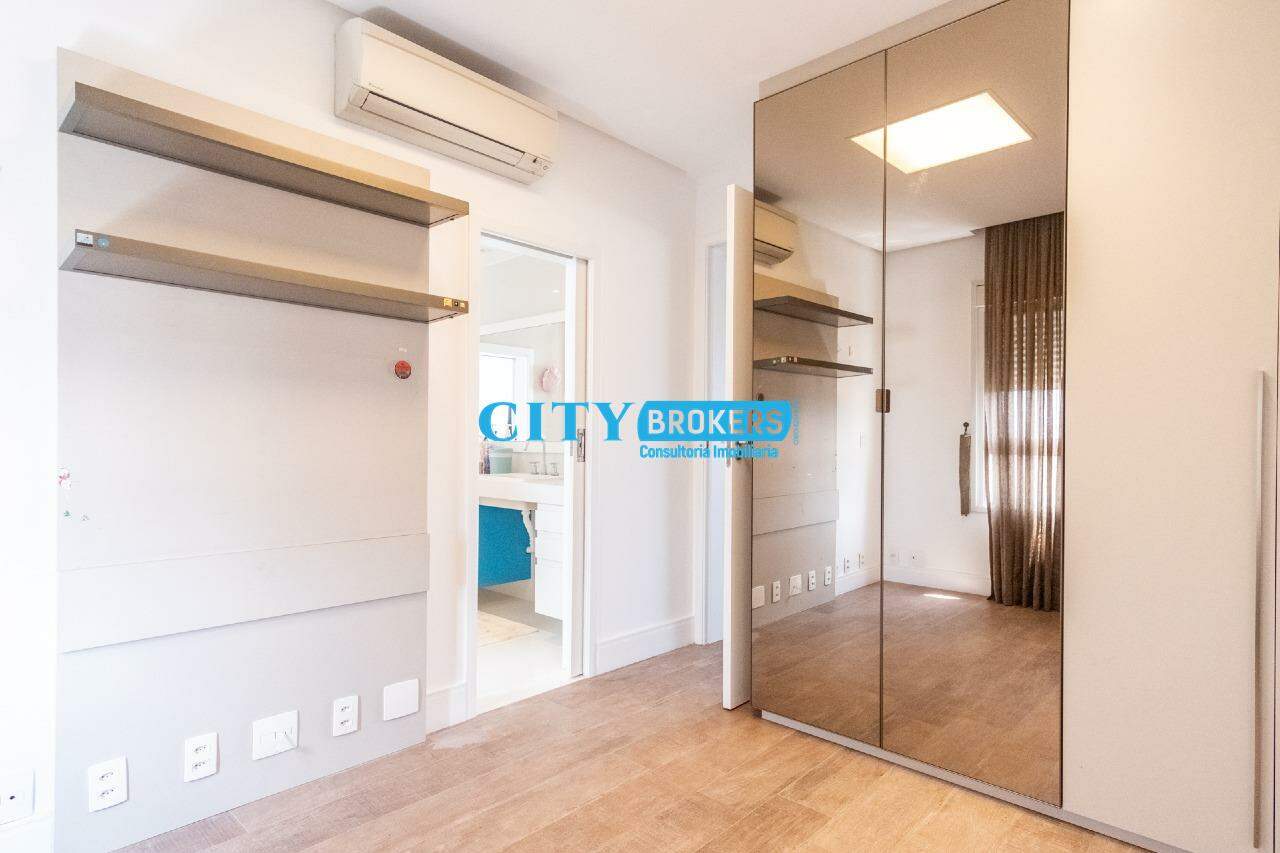 Apartamento à venda com 4 quartos, 250m² - Foto 21