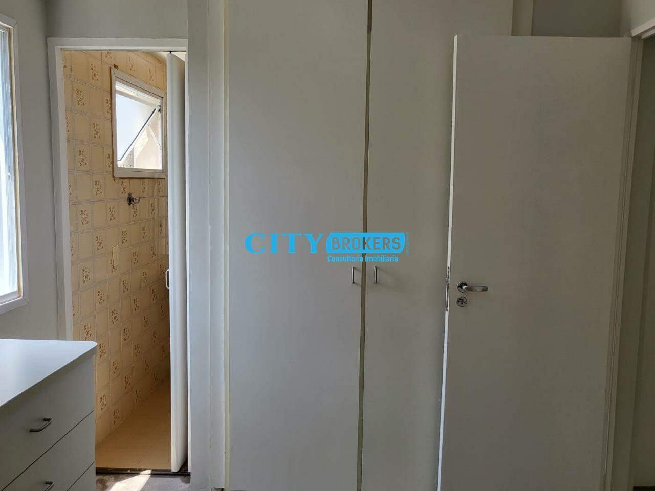 Apartamento à venda com 2 quartos, 70m² - Foto 21