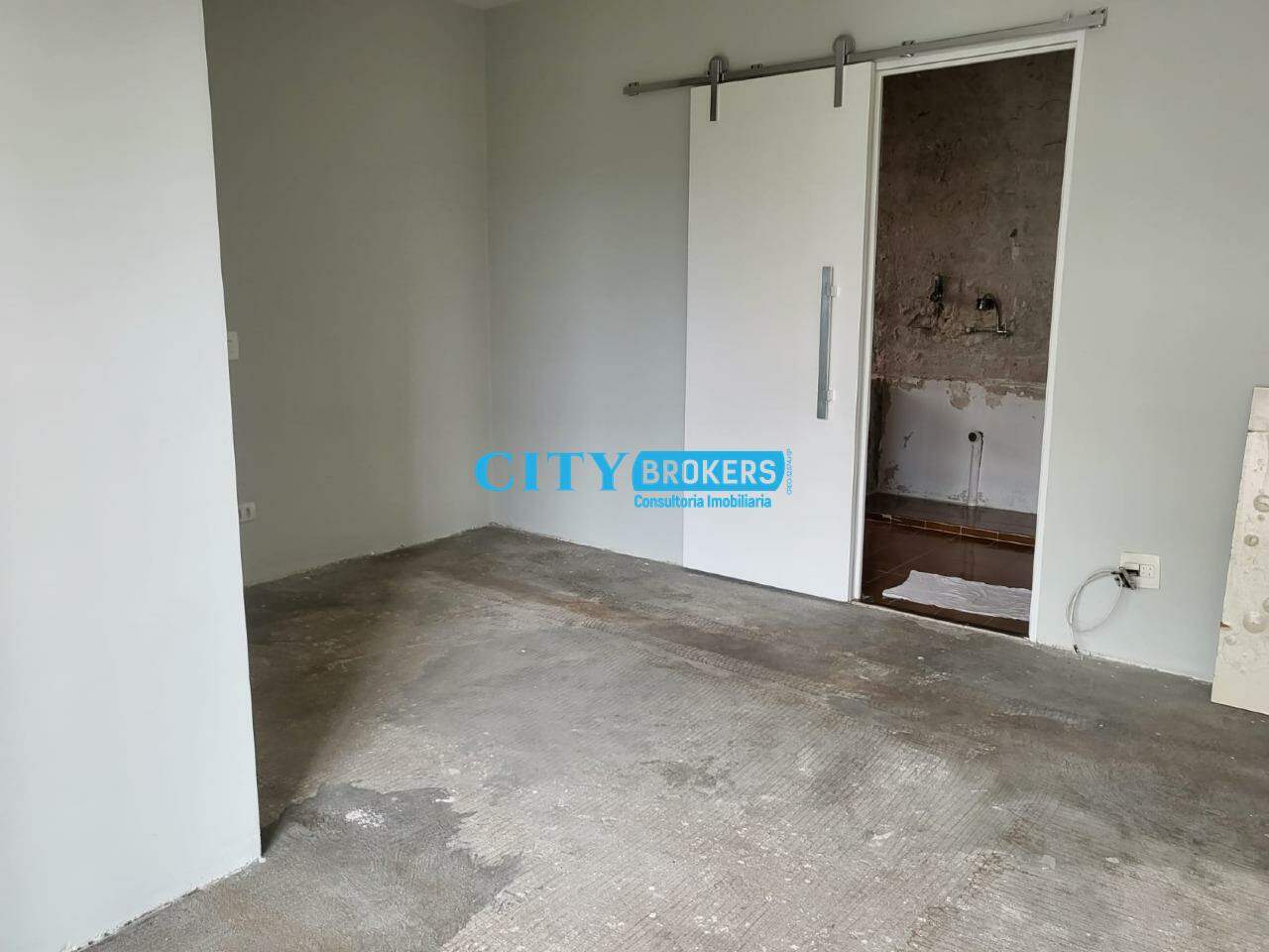 Apartamento à venda com 2 quartos, 70m² - Foto 28