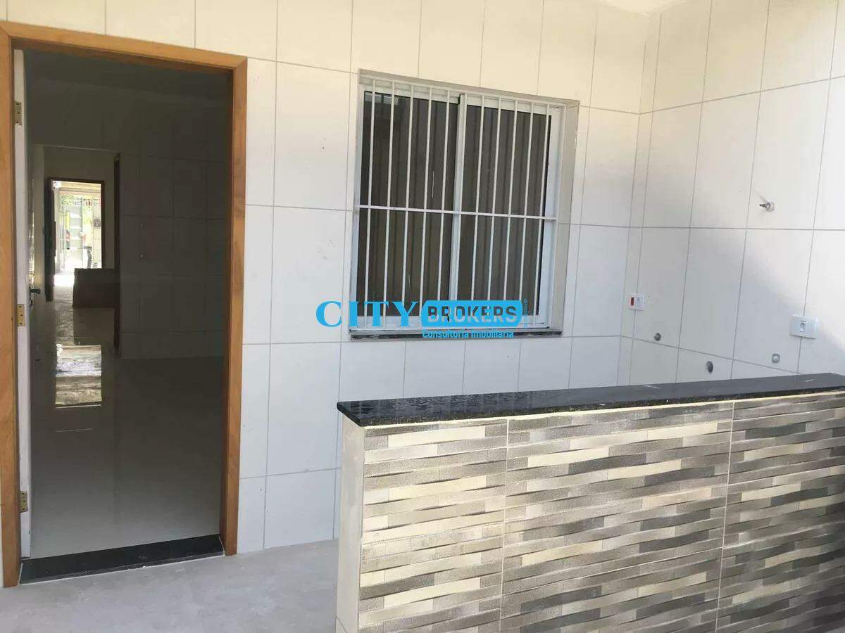 Sobrado à venda com 3 quartos, 128m² - Foto 1