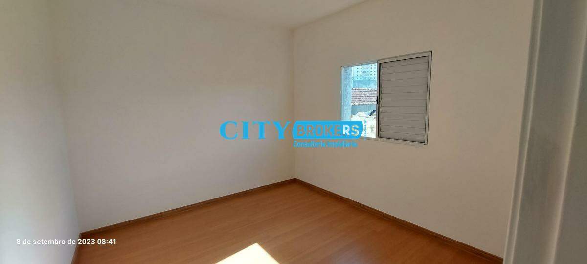 Casa para alugar com 3 quartos, 200m² - Foto 14