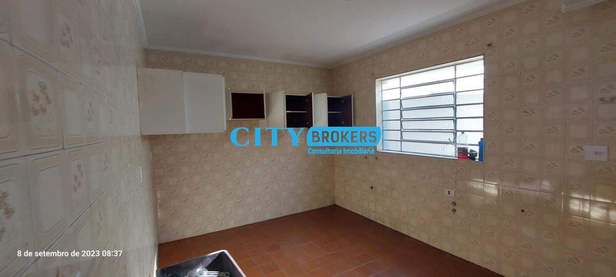 Casa para alugar com 3 quartos, 200m² - Foto 10