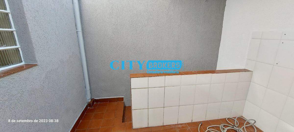 Casa à venda com 3 quartos, 200m² - Foto 17