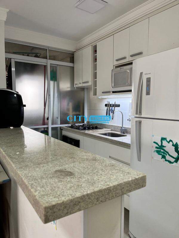 Apartamento à venda com 3 quartos, 68m² - Foto 5