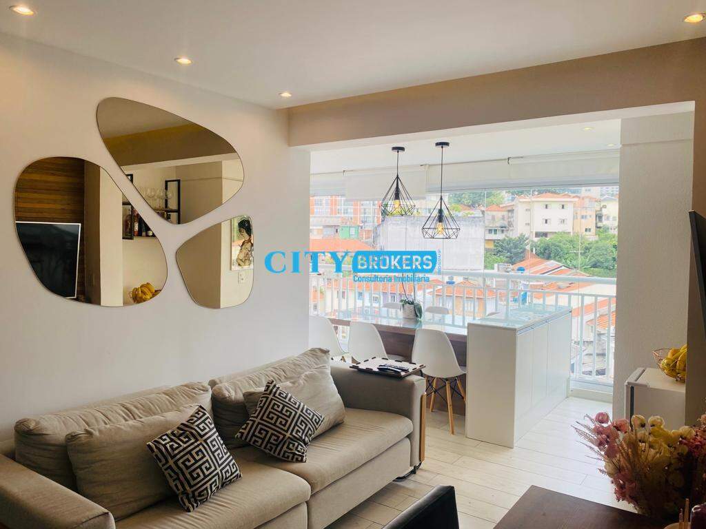 Apartamento à venda com 2 quartos, 70m² - Foto 4