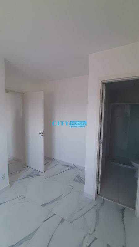 Apartamento à venda com 2 quartos, 66m² - Foto 7