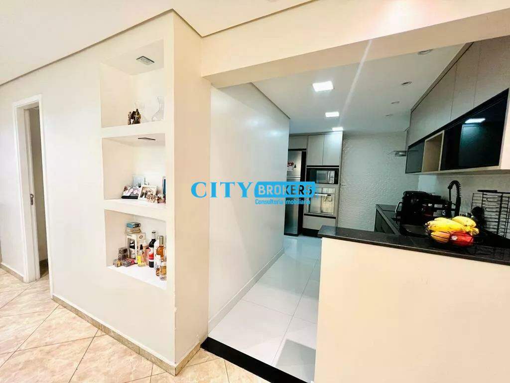 Apartamento à venda com 3 quartos, 104m² - Foto 9