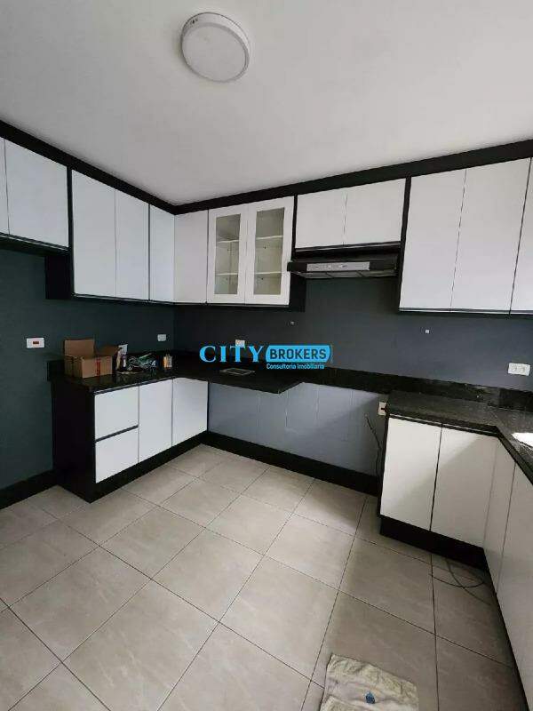 Sobrado à venda com 2 quartos, 69m² - Foto 17