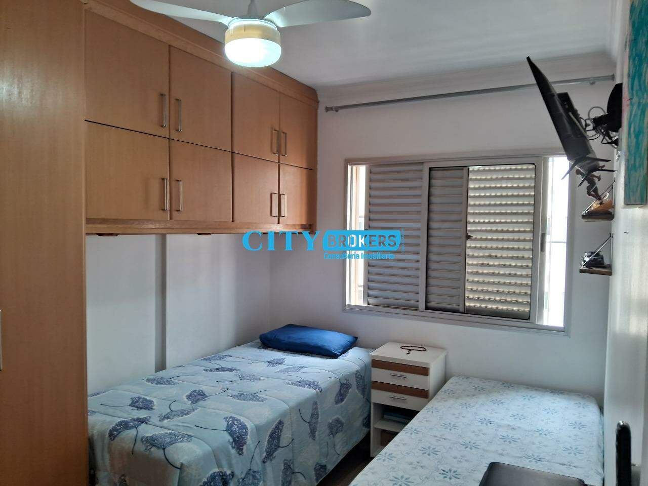 Apartamento à venda com 2 quartos, 62m² - Foto 17