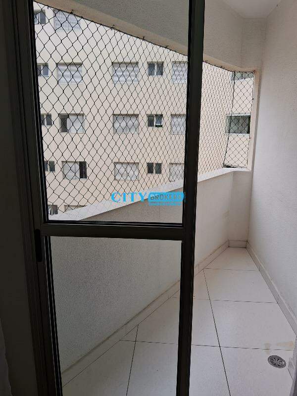 Apartamento à venda com 2 quartos, 62m² - Foto 5