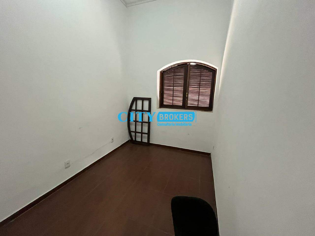 Sobrado à venda com 3 quartos, 900m² - Foto 14