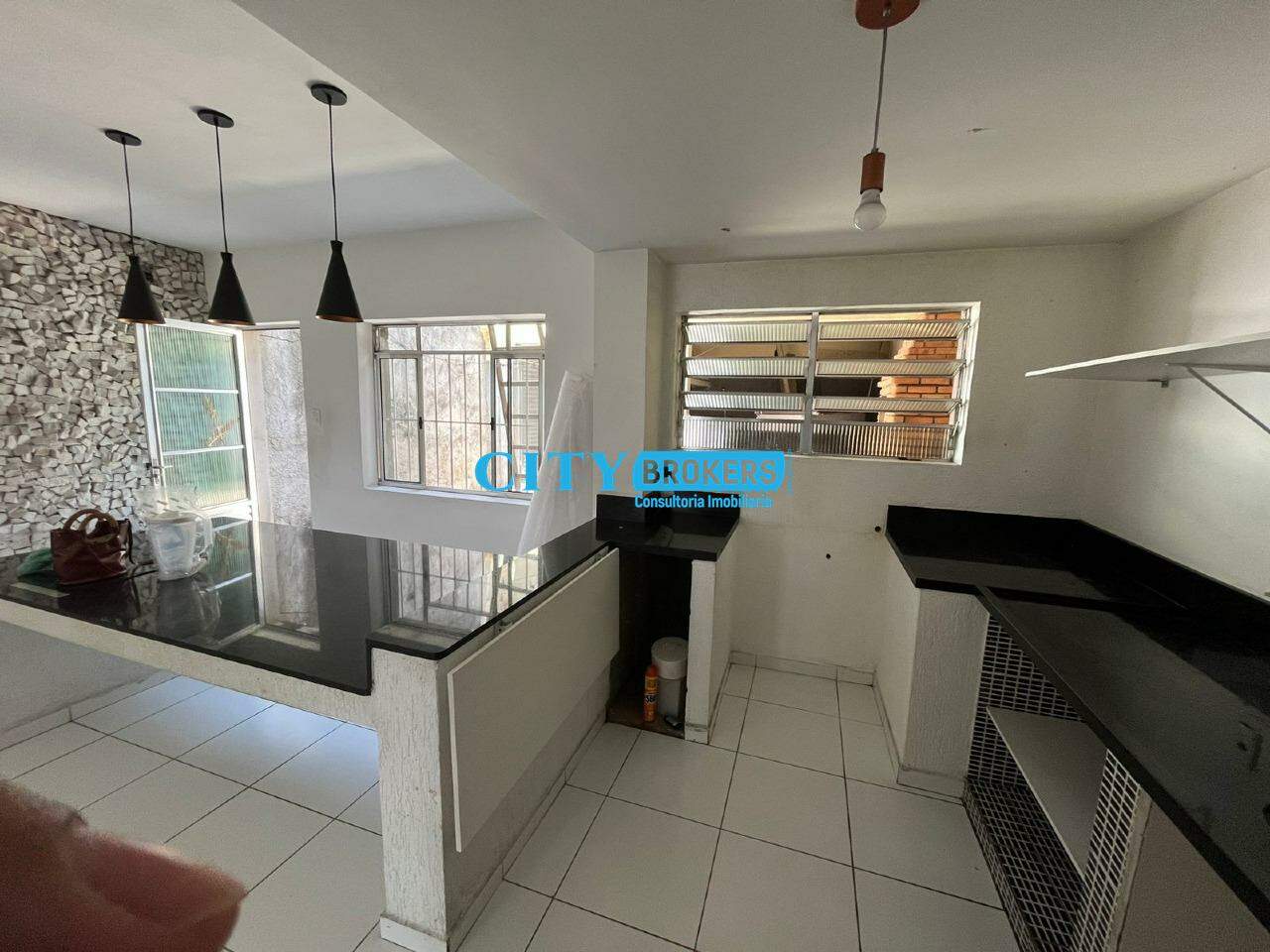 Sobrado à venda com 3 quartos, 900m² - Foto 4