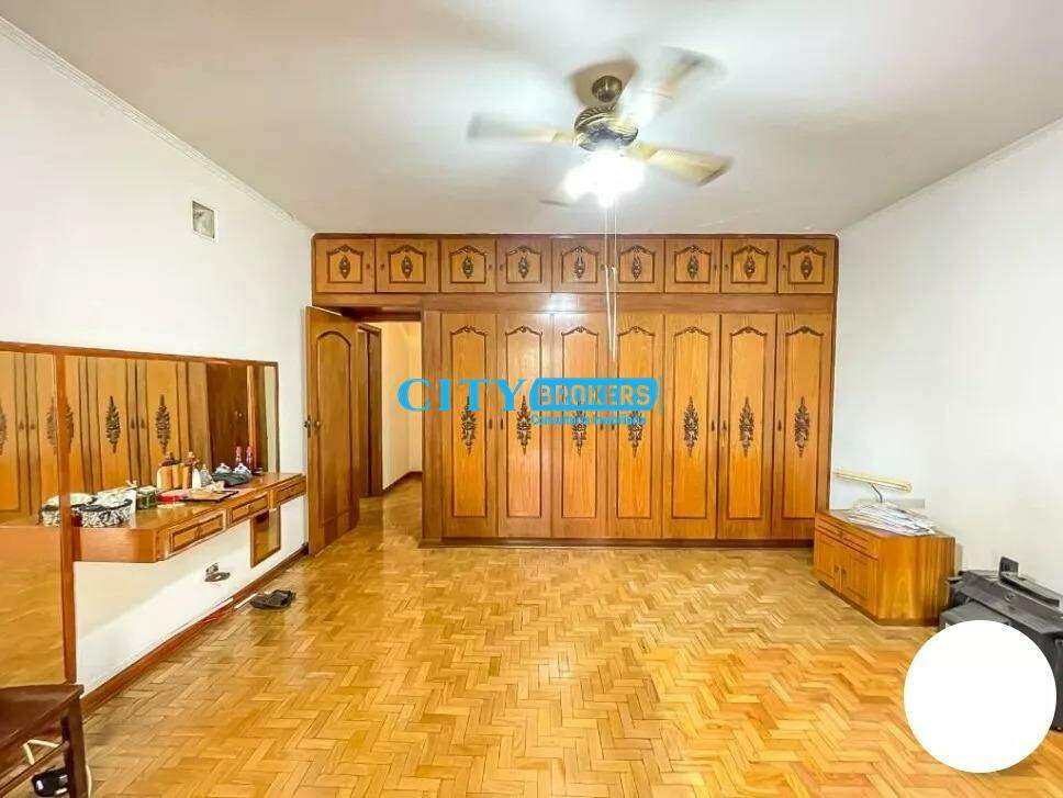 Casa à venda com 3 quartos, 292m² - Foto 4