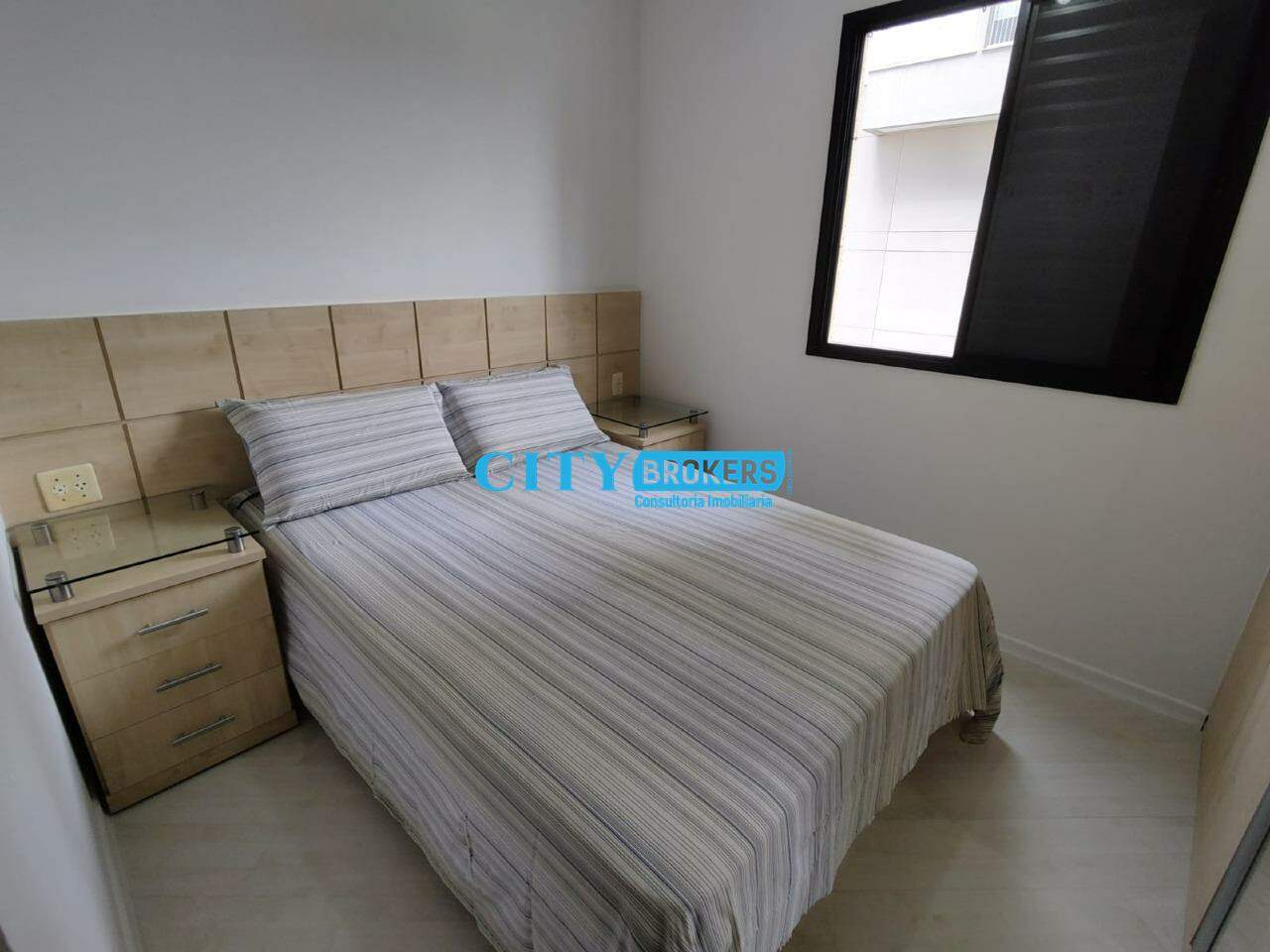 Apartamento à venda com 2 quartos, 54m² - Foto 13