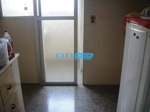 Apartamento à venda com 2 quartos, 60m² - Foto 13