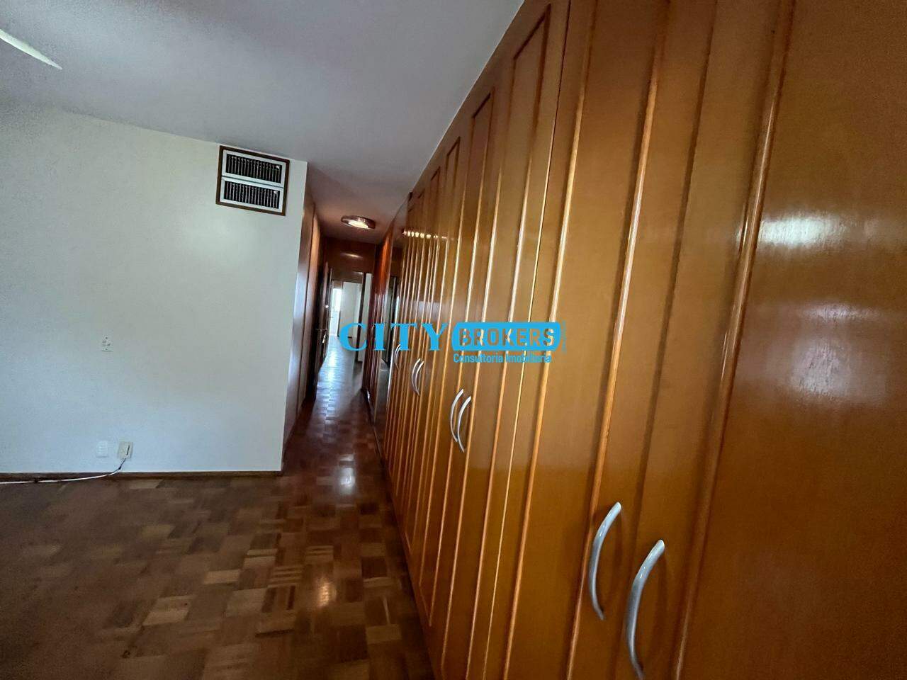 Apartamento à venda com 4 quartos, 300m² - Foto 13