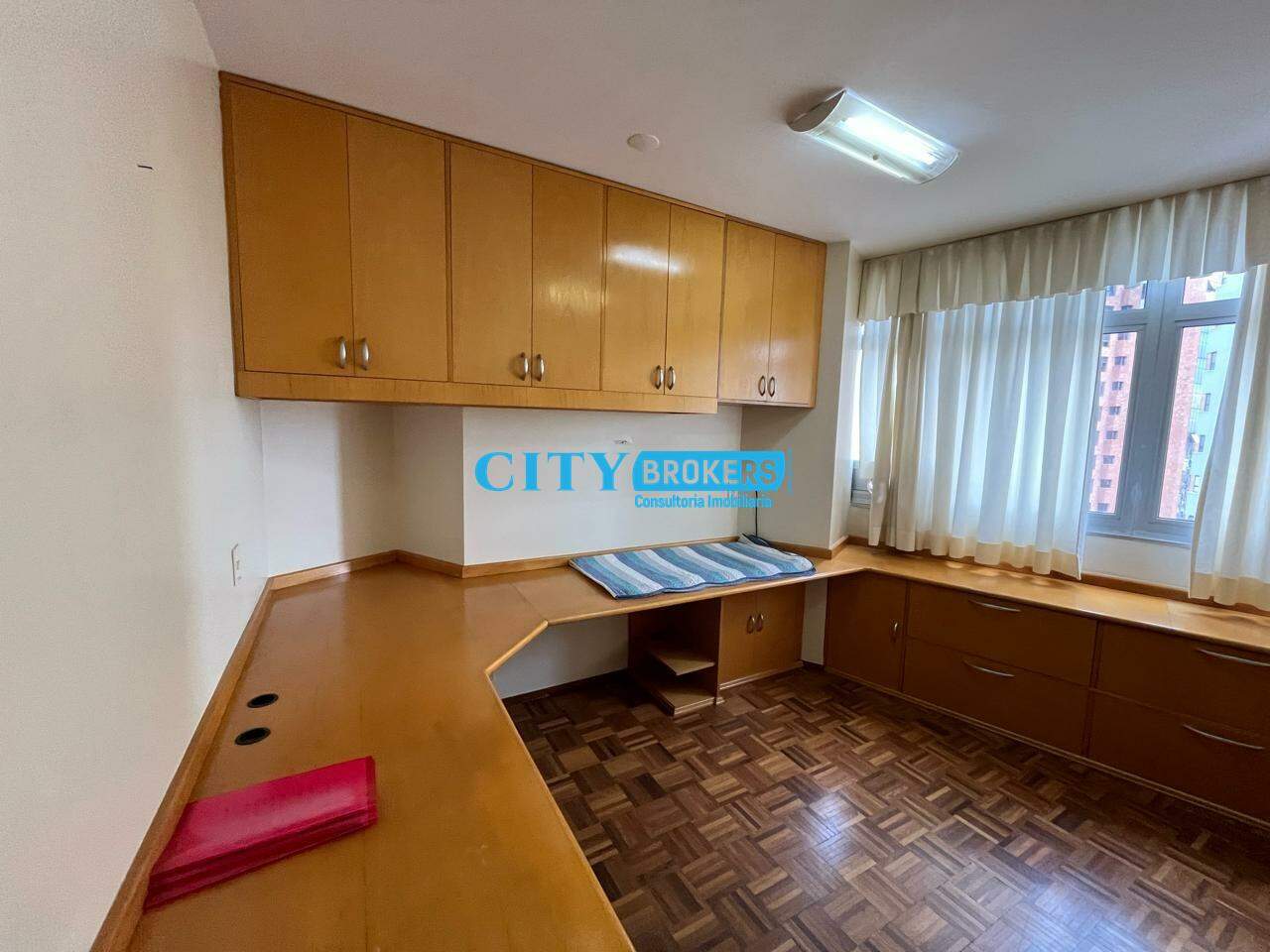 Apartamento à venda com 4 quartos, 300m² - Foto 16