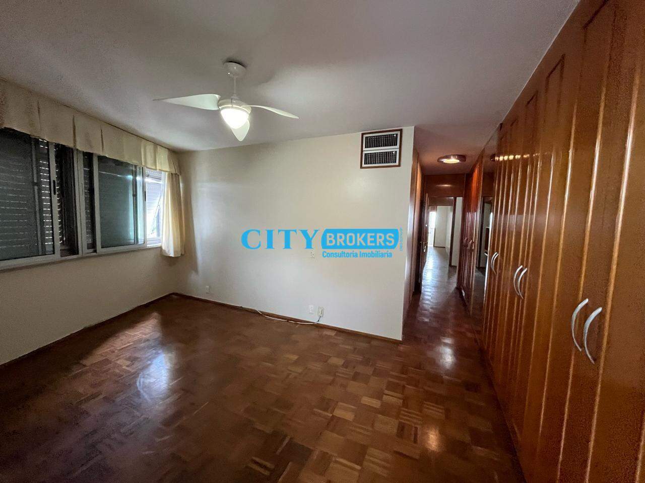 Apartamento à venda com 4 quartos, 300m² - Foto 18