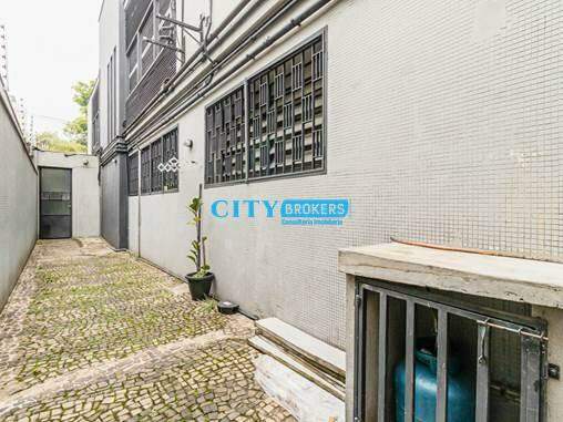 Sobrado à venda com 1 quarto, 400m² - Foto 28