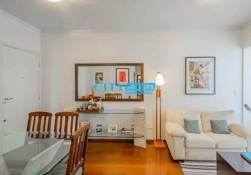 Apartamento à venda com 2 quartos, 68m² - Foto 4