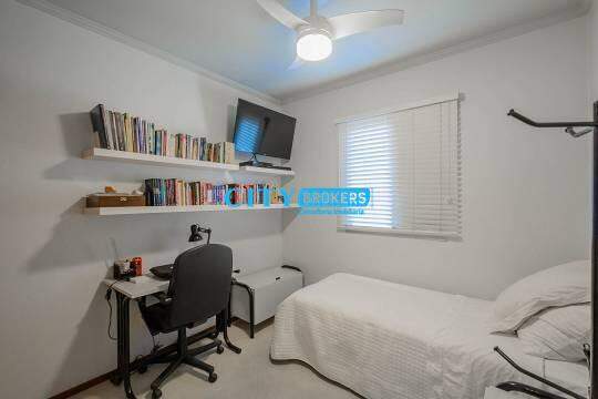 Apartamento à venda com 2 quartos, 68m² - Foto 13